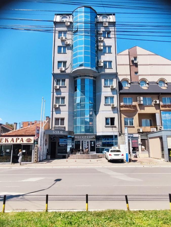 Hotel Rile Men Blue Ni Exteriör bild