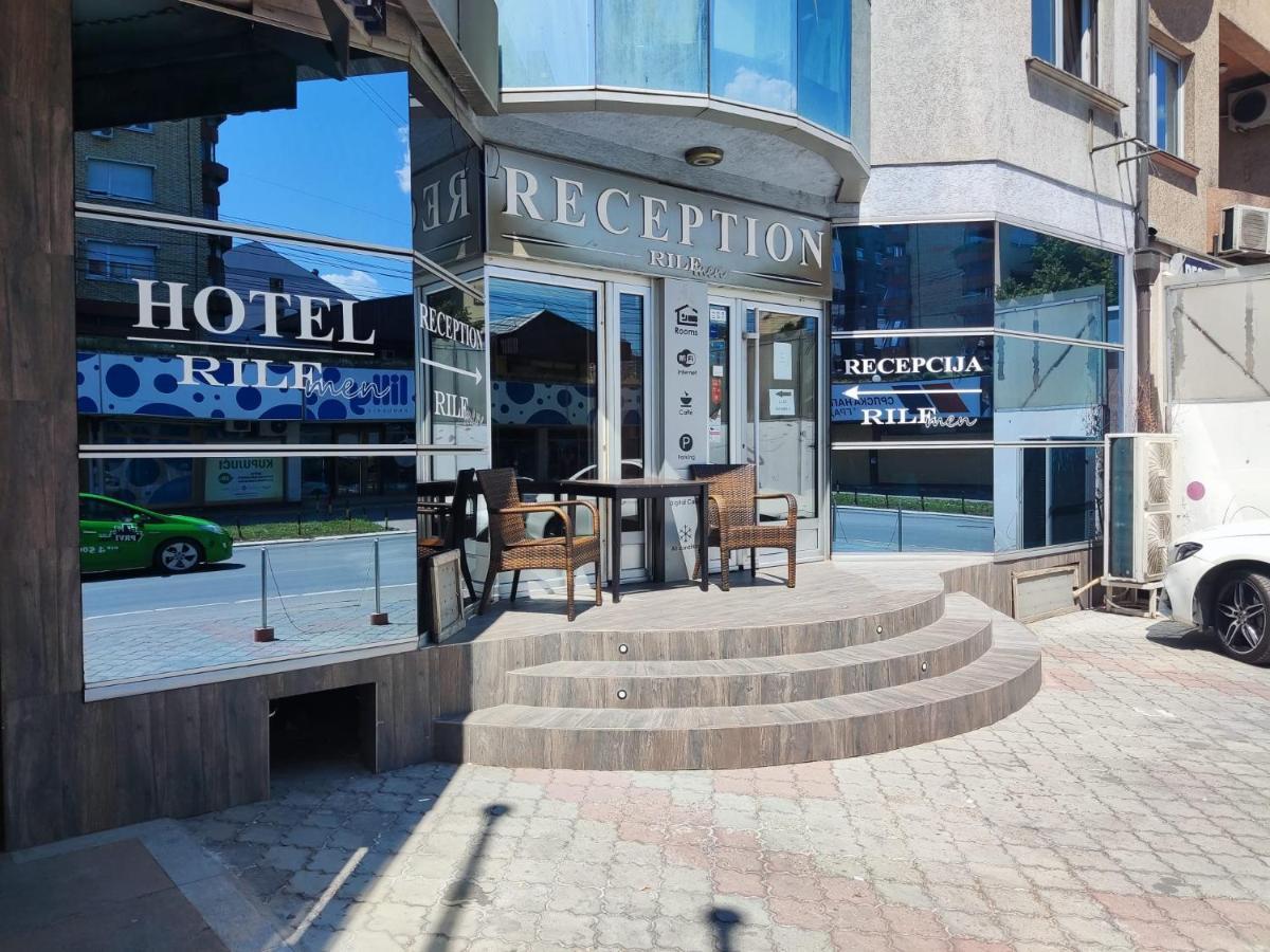 Hotel Rile Men Blue Ni Exteriör bild